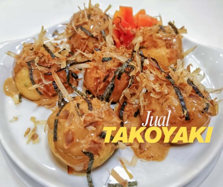 Khaz jual takoyaki